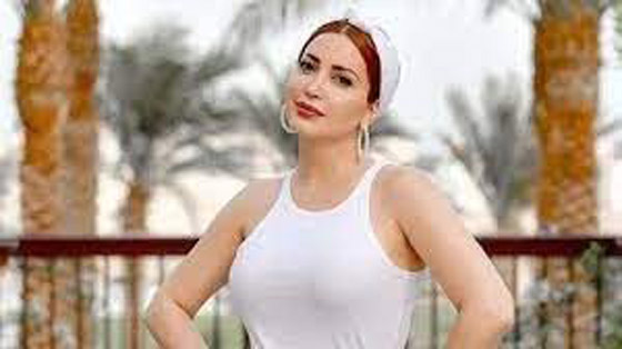 نسرين طافش بملابس رياضية طفولية برسومات ديزني، وتكشف أسرار طلاقها صورة رقم 10