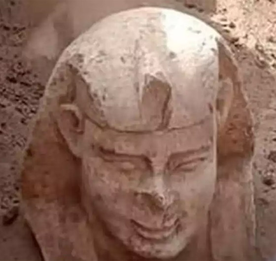 كتشاف تمثال لأبو الهول بـ