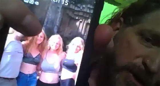 رجل يخوض تجربة الحياة تحت الماء.. يواصل التحدي حتى اليوم الـ100 صورة رقم 15