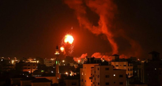 ليلة عنيفة في غزة.. غارات إسرائيلية تضرب عدة أهداف وصواريخ من القطاع صورة رقم 5