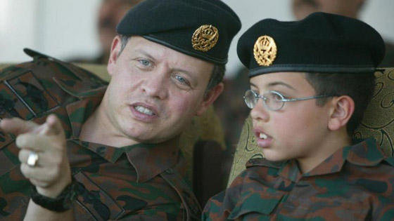 الأمير الحسين: من هو ولي العهد الذي يحتفل الأردن بزفافه؟ صورة رقم 5