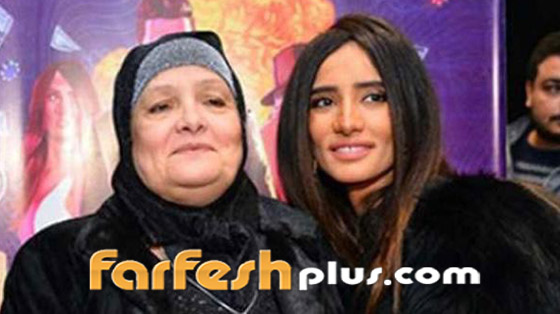 صور: زينة تهنئ والدتها بمناسبة عيد ميلادها.. وتنشر صور نادرة لها صورة رقم 7