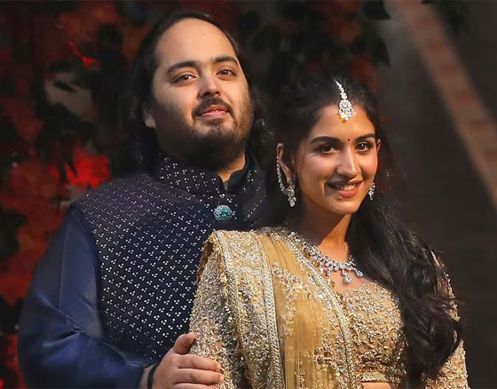 رقم خيالي: 9 مليون دولار أجر ريهانا بحفل زفاف أسطوري لنجل أغنى رجل في آسيا صورة رقم 10 رقم خيالي: 9 مليون دولار أجر ريهانا بحفل زفاف أسطوري لنجل أغنى رجل في آسيا صورة رقم 10