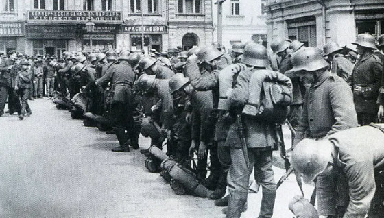 قبل 106 سنوات.. طرد الأوكران الروس بمساعدة ألمانيا صورة رقم 5