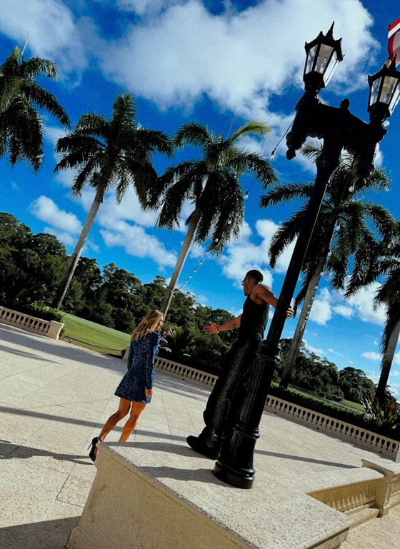 كيف رد محمد رمضان على اتهامه بدفع أموال لالتقاط صور مع لارا ترامب؟ وما علاقته بابنتها؟ صورة رقم 3 كيف رد محمد رمضان على اتهامه بدفع أموال لالتقاط صور مع لارا ترامب؟ وما علاقته بابنتها؟ صورة رقم 3