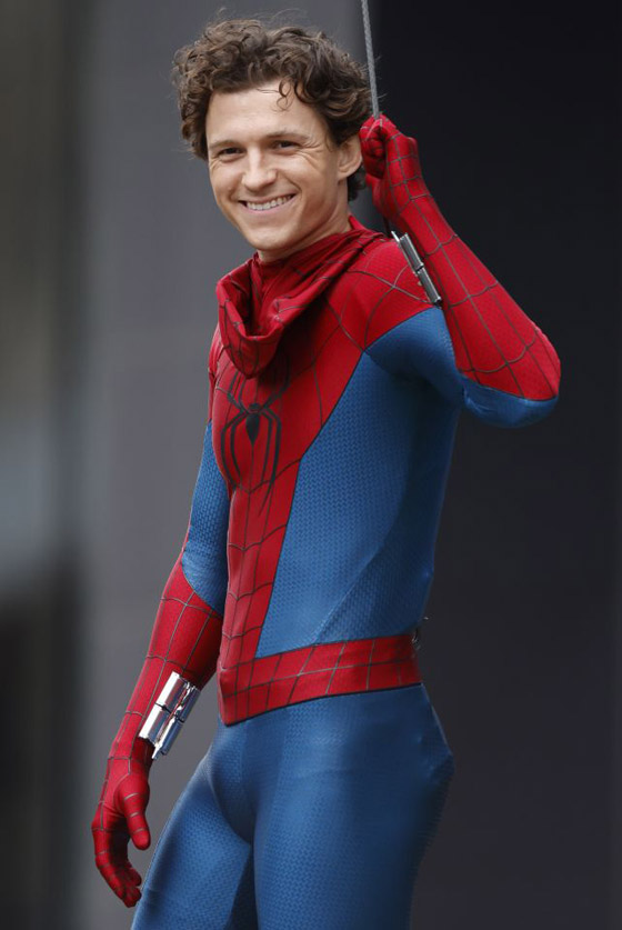 توم هولاند بطل سبايدرمان يتعرّض لارتجاج خطير في المخ! صورة رقم 6 توم هولاند بطل سبايدرمان يتعرّض لارتجاج خطير في المخ! صورة رقم 6