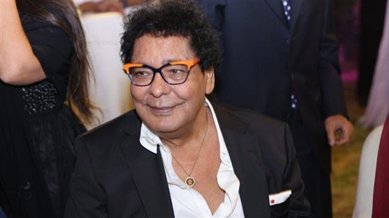 محمد منير يحتفل بعقد قران وزفاف ابنة شقيقته (صور) صورة رقم 3 محمد منير يحتفل بعقد قران وزفاف ابنة شقيقته (صور) صورة رقم 3