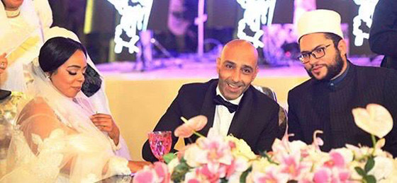 محمد منير يحتفل بعقد قران وزفاف ابنة شقيقته (صور) صورة رقم 6 محمد منير يحتفل بعقد قران وزفاف ابنة شقيقته (صور) صورة رقم 6