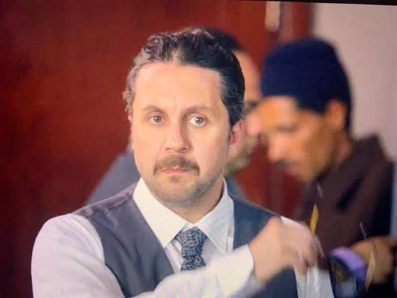 فتاة مصابة بالسرطان تًُفاجَأ بزيارة من الفنان المصري هشام ماجد.. كيف كان رد فعلها؟  صورة رقم 3 فتاة مصابة بالسرطان تًُفاجَأ بزيارة من الفنان المصري هشام ماجد.. كيف كان رد فعلها؟  صورة رقم 3