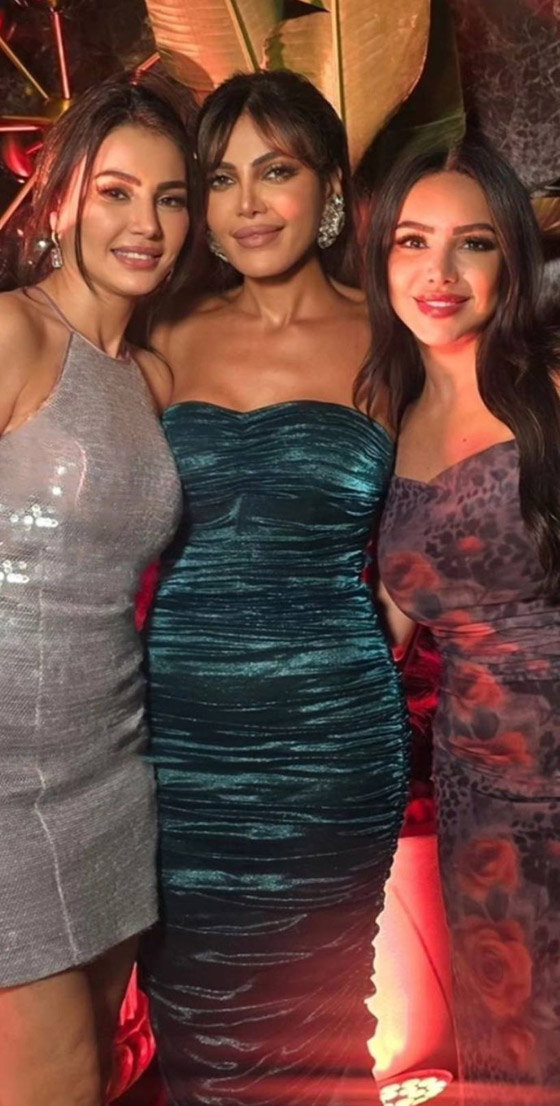 النجوم يحتفلون مع ريهام حجاج بعيد ميلادها، وماجد المصري يثير الجدل بقميص شفاف! صورة رقم 9 النجوم يحتفلون مع ريهام حجاج بعيد ميلادها، وماجد المصري يثير الجدل بقميص شفاف! صورة رقم 9