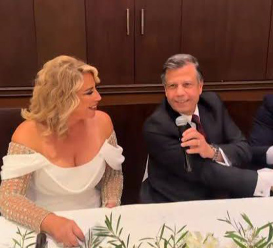 زواج المخرجة الجريئة إيناس الدغيدي في عمر 72 يخطف الاهتمام صورة رقم 2