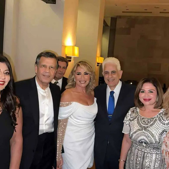 زواج المخرجة الجريئة إيناس الدغيدي في عمر 72 يخطف الاهتمام صورة رقم 1