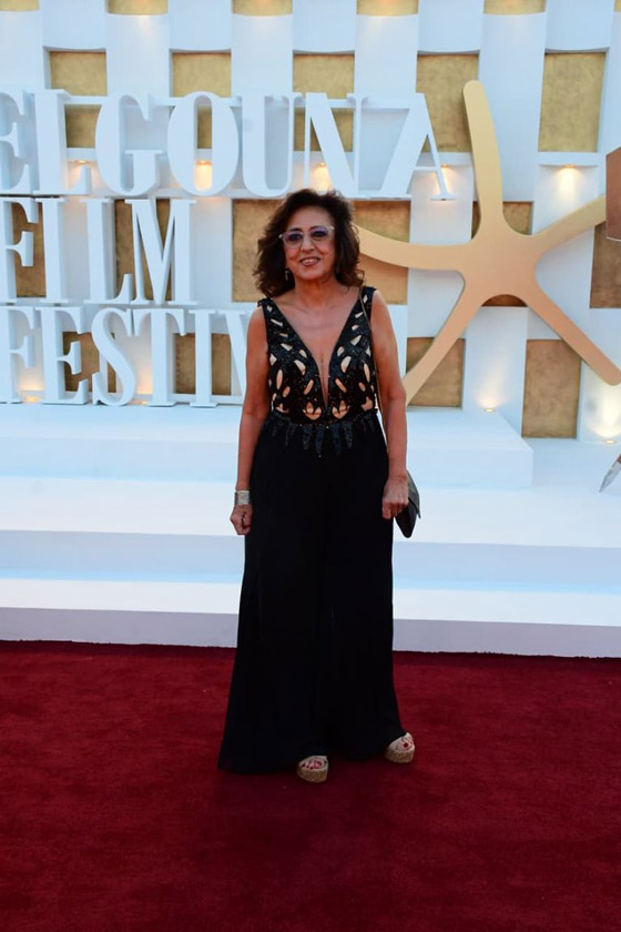 إطلالات جريئة للنجوم تشعل السجادة الحمراء في حفل افتتاح مهرجان الجونة.. صورة رقم 6