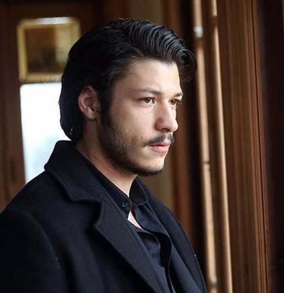 اعتقال 8 نجوم أتراك ضمن حملة (مخدرات المشاهير) والفحوصات تثبت تعاطيهم! من هم؟ صورة رقم 18