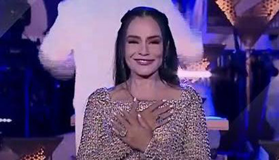 إطلالة أسطورية بعد غياب طويل لـ شريهان من إيلي صعب بافتتاح المتحف المصري الكبير صورة رقم 5