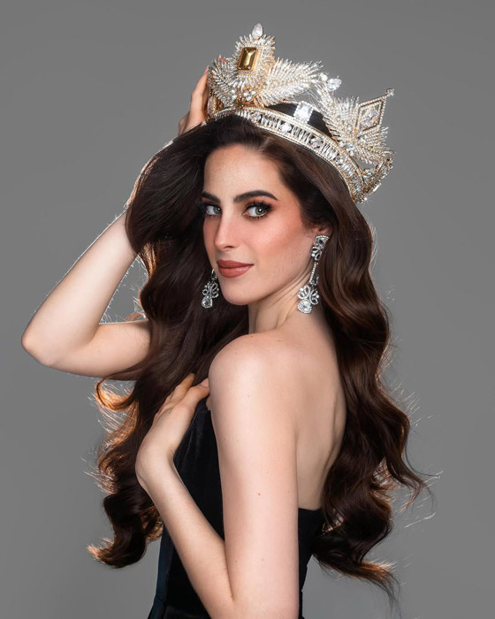 ملكة جمال المكسيك تنتفض على مسؤول وصفها بالغبية: التاج لا يعلو على الكرامة! زميلاتها يدعمنها وينسحبن معها صورة رقم 6 ملكة جمال المكسيك تنتفض على مسؤول وصفها بالغبية: التاج لا يعلو على الكرامة! زميلاتها يدعمنها وينسحبن معها صورة رقم 6