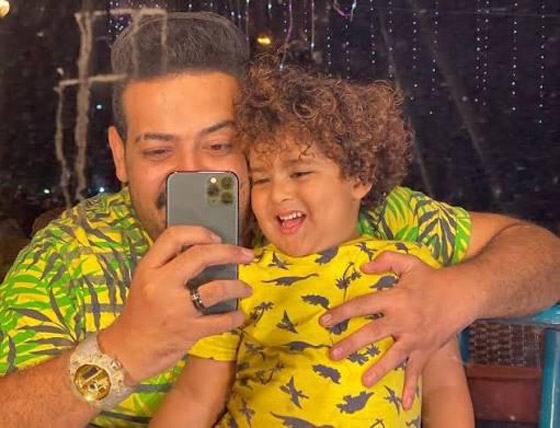 وفاة المغني الشعبي إسماعيل الليثي عن 37 عاما بسبب حادث طرق مروّع.. لحق ابنه الذي رحل قبل عام صورة رقم 1 وفاة المغني الشعبي إسماعيل الليثي عن 37 عاما بسبب حادث طرق مروّع.. لحق ابنه الذي رحل قبل عام صورة رقم 1