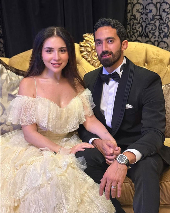 الفنانة الجميلة مي عز الدين تعلن زواجها وتفاجئ الجميع! تعرّف على العريس.. صورة رقم 1 الفنانة الجميلة مي عز الدين تعلن زواجها وتفاجئ الجميع! تعرّف على العريس.. صورة رقم 1