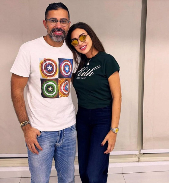 أنغام في ألمانيا برفقة طبيبها وأنباء عن ارتباطهما.. هل سيكون زوجها الخامس بعد أحمد عز وأحمد إبراهيم؟ صورة رقم 1