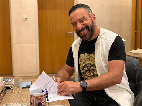  طبيب الأسنان محمد خميس: فُصل من عمله بسبب عشقه الفن ومشاركته بأفلام ومسلسلات! صورة رقم 2