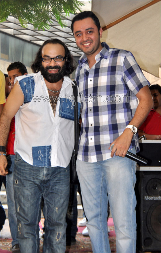 بعد تعرضه لحادث.. أبو الليف يؤكد لمسلسلات اون لاين: الموت كان قريبا مني! صورة رقم 3 بعد تعرضه لحادث.. أبو الليف يؤكد لمسلسلات اون لاين: الموت كان قريبا مني! صورة رقم 3