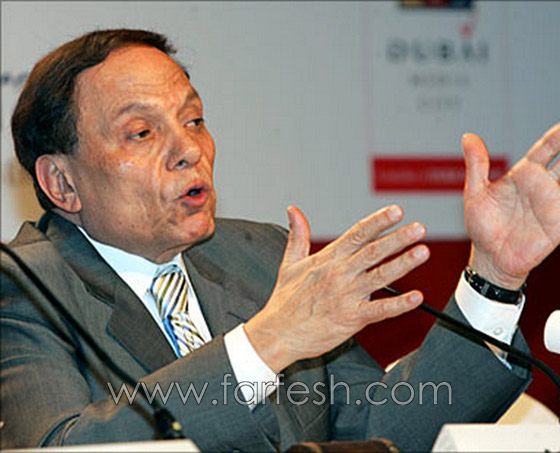 عادل إمام: لم أستقر على أحد من المرشحين حتى هذه اللحظة!  صورة رقم 5