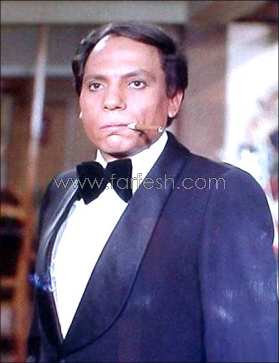 عادل امام يجسد شخصية حسني مبارك في 