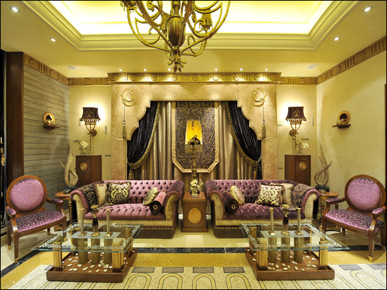 الفنانة احلام تمتلك هاتفا خلويا ثمنه 18 الف دولار!!  صورة رقم 3