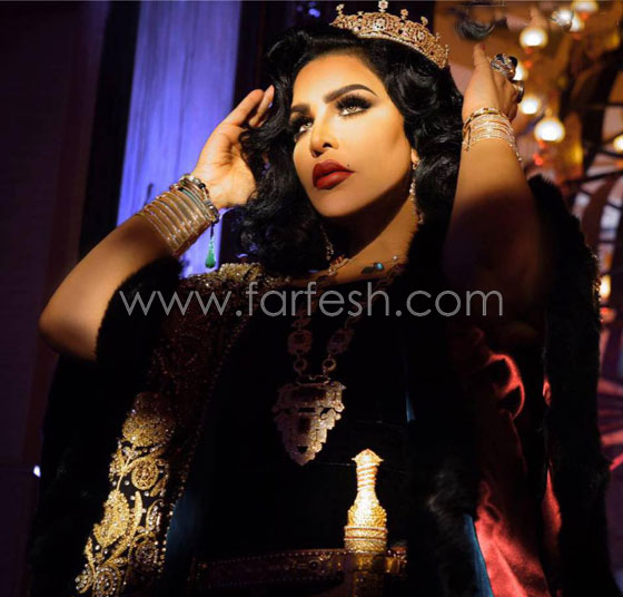 فيديو احلام تفطر (فول وطعمية) في مطعم الجحش الشهير في القاهرة صورة رقم 5