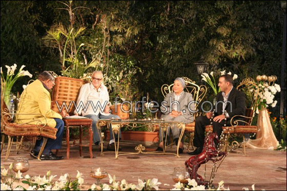 مسلسلات اون لاين يرصد نجوم الفن المصري يبكون والد أحمد السقا ويعرض الراحل في آخر ظهور له صورة رقم 27 مسلسلات اون لاين يرصد نجوم الفن المصري يبكون والد أحمد السقا ويعرض الراحل في آخر ظهور له صورة رقم 27