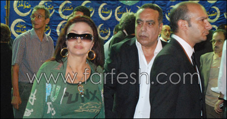 مسلسلات اون لاين يرصد نجوم الفن المصري يبكون والد أحمد السقا ويعرض الراحل في آخر ظهور له صورة رقم 18 مسلسلات اون لاين يرصد نجوم الفن المصري يبكون والد أحمد السقا ويعرض الراحل في آخر ظهور له صورة رقم 18