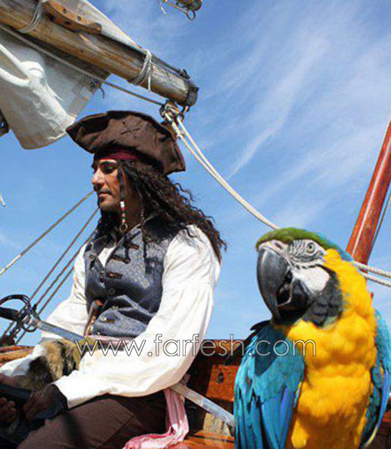 احمد عز يجسد شخصية القرصان احمد عز يجسد شخصية القرصان