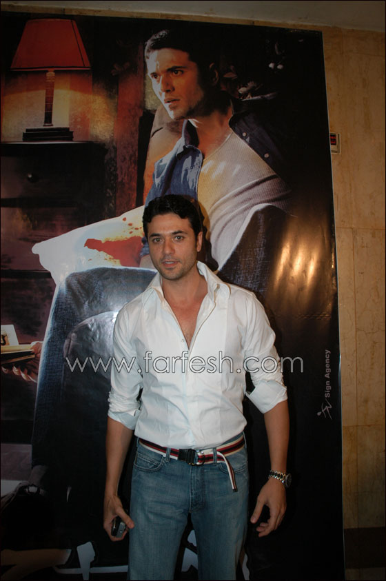 احمد عز لـ مسلسلات اون لاين المشاهد الساخنة تشعرني بالضيق والندم  صورة رقم 6