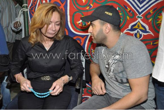 لاول مرة.. ظهور ابن الفنان الراحل احمد رمزي في وسائل الاعلام! صورة رقم 5 لاول مرة.. ظهور ابن الفنان الراحل احمد رمزي في وسائل الاعلام! صورة رقم 5