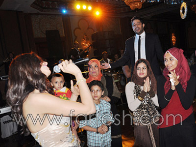 بالصور.. امال ماهر تحتفل بزفاف شقيقها  صورة رقم 11