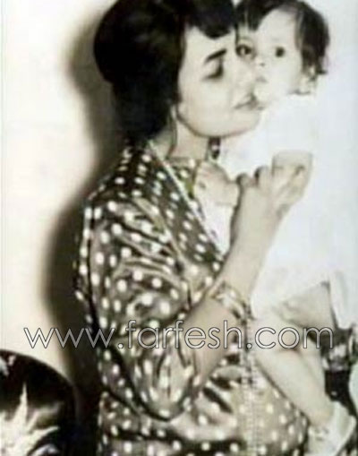 عمرو دياب يخرج من حالة الحداد على والدته ويحضر لالبوم جديد صورة رقم 2