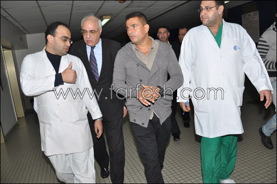 خلال زيارته للمصابين في حفله.. دياب مستعد لتحمل مصاريف العلاج صورة رقم 8 خلال زيارته للمصابين في حفله.. دياب مستعد لتحمل مصاريف العلاج صورة رقم 8