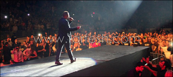 بالصور: عمرو دياب يتلقى شهادة تقدير من رئيس وزراء كندا صورة رقم 6 بالصور: عمرو دياب يتلقى شهادة تقدير من رئيس وزراء كندا صورة رقم 6