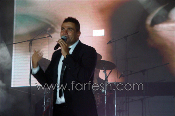 بالصور.. مسلسلات اون لاين يرصد عمرو دياب في ثاني حفلاته خلال أسبوع واحد! صورة رقم 13