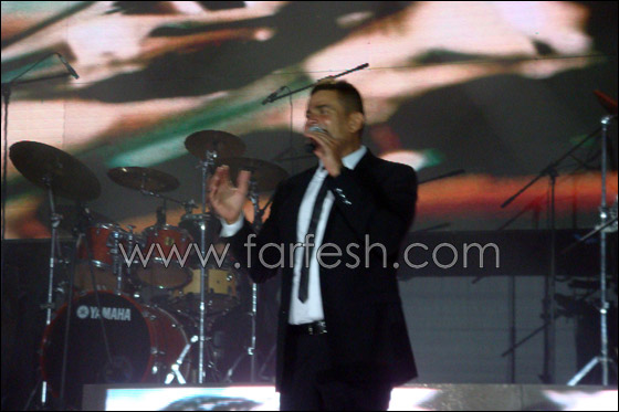 بالصور.. مسلسلات اون لاين يرصد عمرو دياب في ثاني حفلاته خلال أسبوع واحد! صورة رقم 5