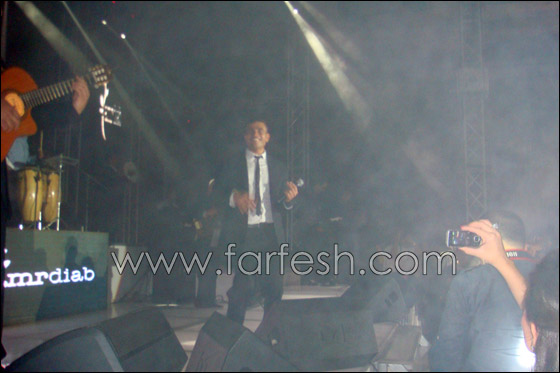 بالصور.. مسلسلات اون لاين يرصد عمرو دياب في ثاني حفلاته خلال أسبوع واحد! صورة رقم 7