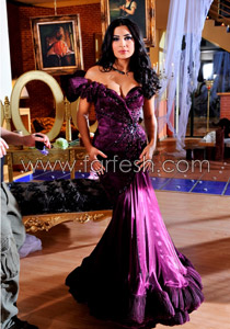 هر شيراز يفرض جوا من الرعب داخل ستوديو التصوير! صورة رقم 1 هر شيراز يفرض جوا من الرعب داخل ستوديو التصوير! صورة رقم 1