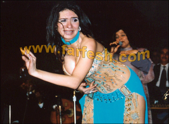 دينا تكتشف مواهب رقص على الهواء في دينا تكتشف مواهب رقص على الهواء في