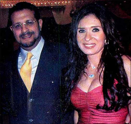 لأول مرة.. الراقصة دينا تكشف عن زوجها الجديد! صورة رقم 1 لأول مرة.. الراقصة دينا تكشف عن زوجها الجديد! صورة رقم 1