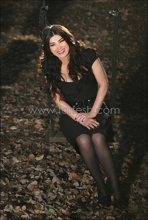 آخ يمّي.. تحيّة حبّ وتقدير من دينا حايك للأم في عيدها!! صورة رقم 4 آخ يمّي.. تحيّة حبّ وتقدير من دينا حايك للأم في عيدها!! صورة رقم 4