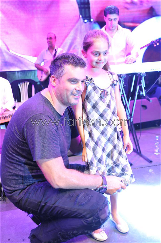 بالصور.. تكريم النجم فارس كرم في مهرجان الحازمية!! صورة رقم 2 بالصور.. تكريم النجم فارس كرم في مهرجان الحازمية!! صورة رقم 2