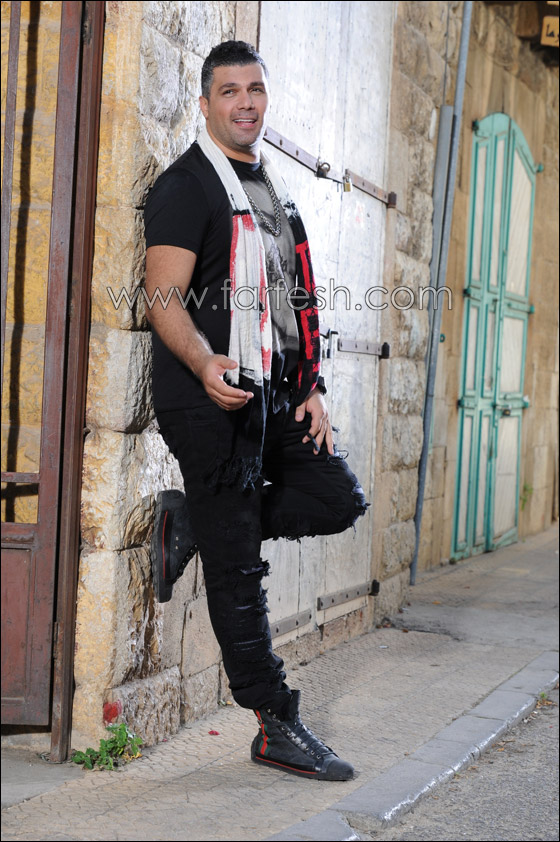 بالصور.. كليب الأرجيلة للفنان فارس كرم صورة رقم 5 بالصور.. كليب الأرجيلة للفنان فارس كرم صورة رقم 5