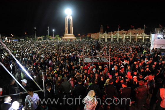 هستيريا فارس كرم تصل الى الصحراء المغربية صورة رقم 9 هستيريا فارس كرم تصل الى الصحراء المغربية صورة رقم 9