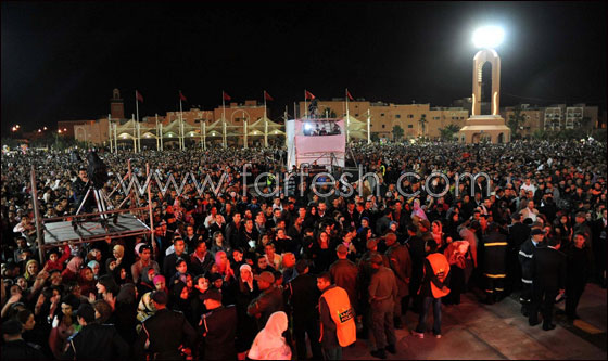 هستيريا فارس كرم تصل الى الصحراء المغربية صورة رقم 15 هستيريا فارس كرم تصل الى الصحراء المغربية صورة رقم 15