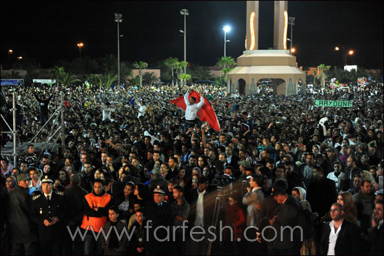 هستيريا فارس كرم تصل الى الصحراء المغربية صورة رقم 5 هستيريا فارس كرم تصل الى الصحراء المغربية صورة رقم 5